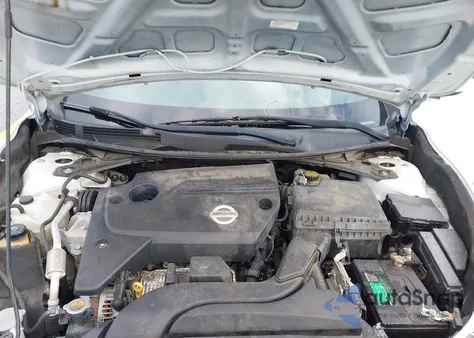 2015 Nissan Altima 2.5 Sv z USA, uszkodzony, nr VIN 1N4AL3AP7FC293448